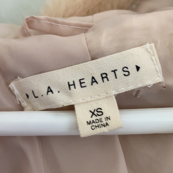 tan cropped zip up jacket! - Picture 3 of 4